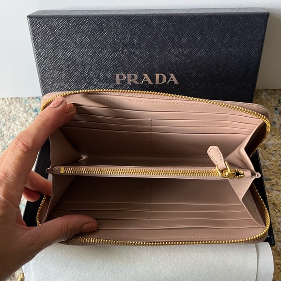 Powder Pink Prada Zip around Wallet - Picture 4 of 7